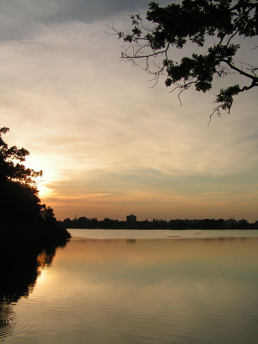 Západ slunce nad rybníkem Svět
