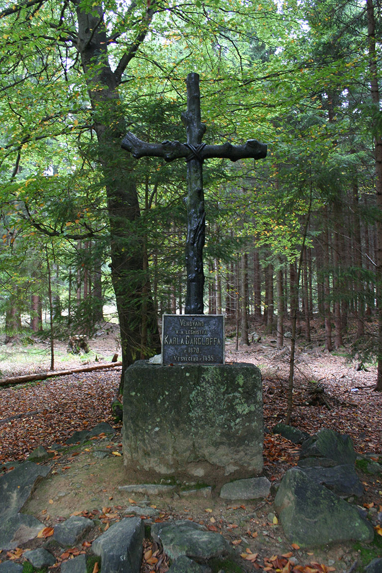 Gangloffův kříž poblíž Třemšínské boudy
